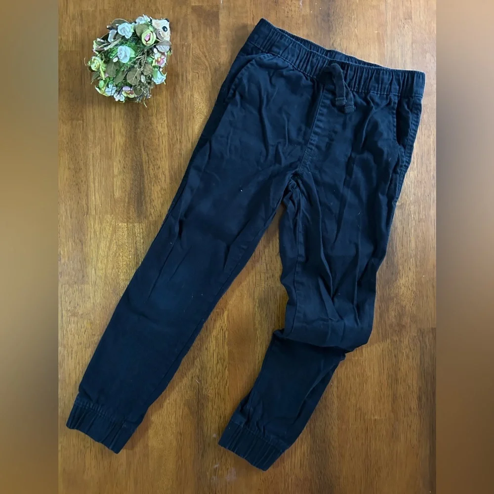 Black Jogger Pants | Boys Size 6/7 | Thereabouts Everyday Basics
